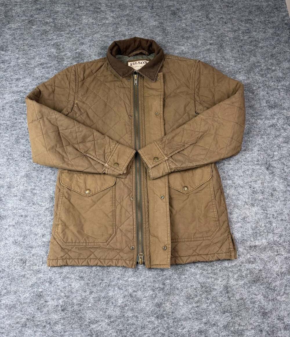 Filson Quilted Mile Marker Jacket Size Small Marsh Olive ( Little Stain )